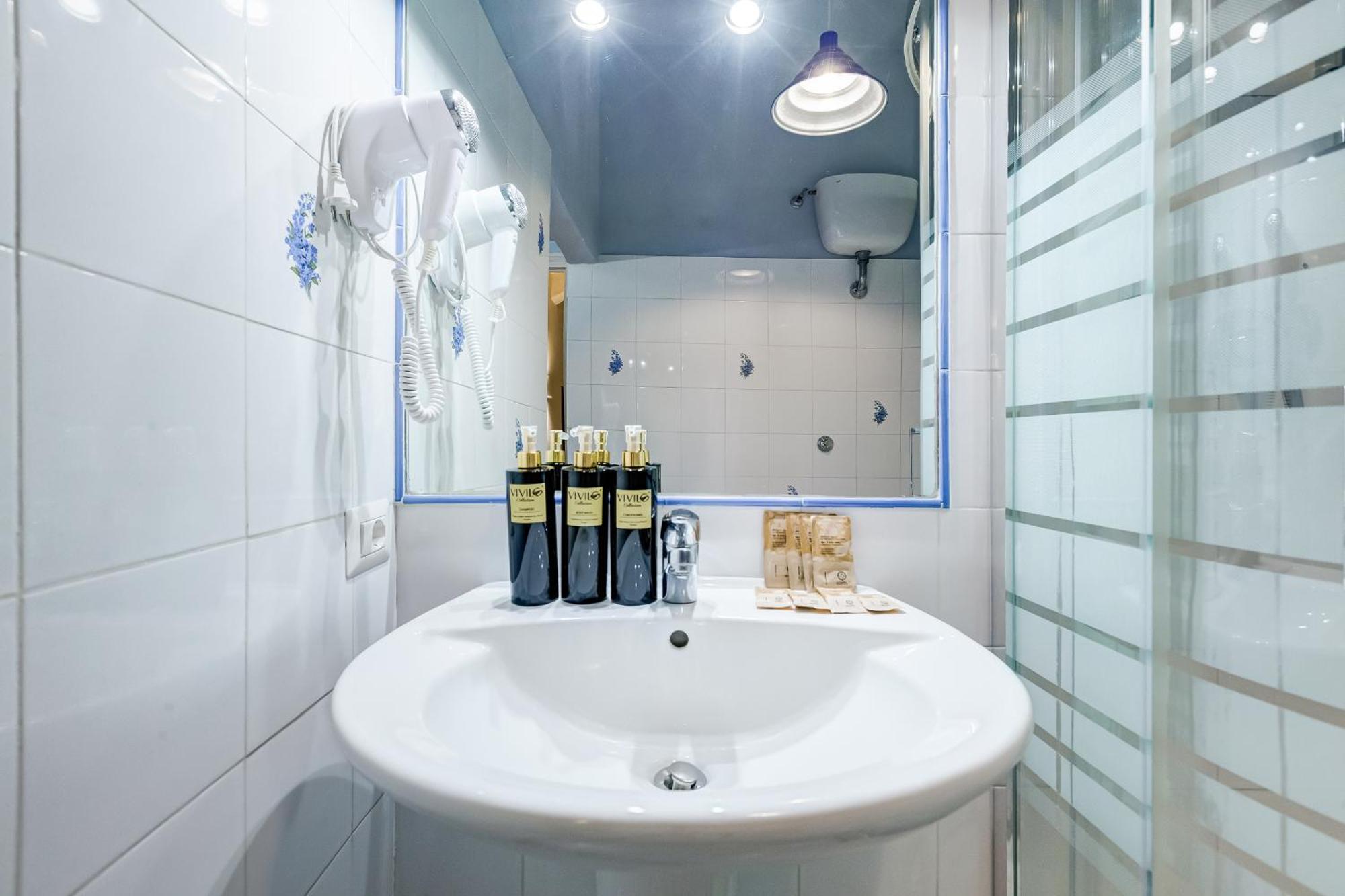 Vivilo Collection - San Vito View Apartment - 3 Bdr 2 Baths Rom Eksteriør billede