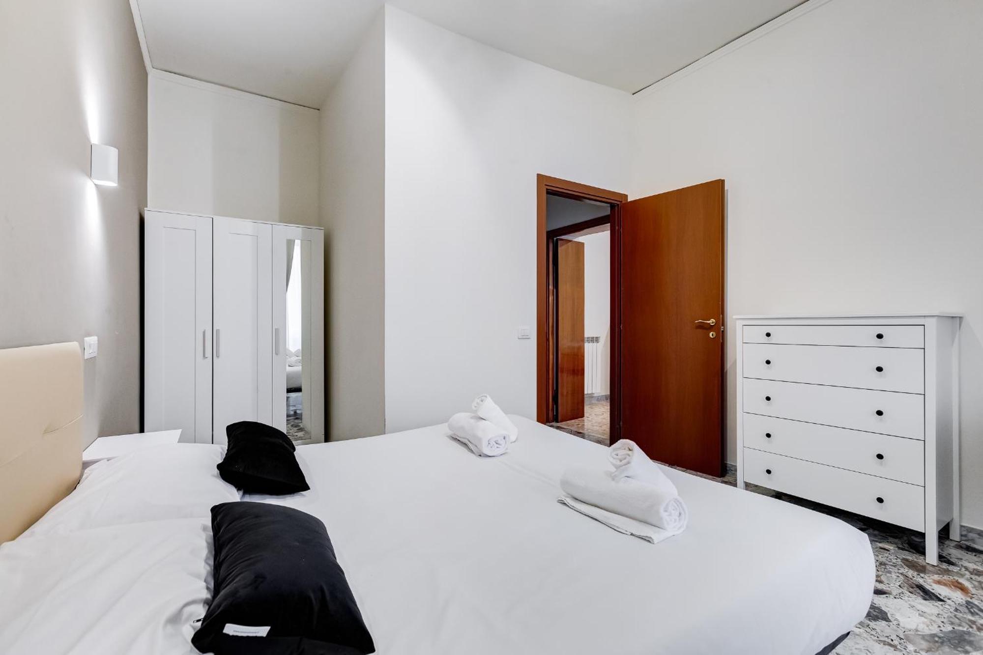 Vivilo Collection - San Vito View Apartment - 3 Bdr 2 Baths Rom Eksteriør billede